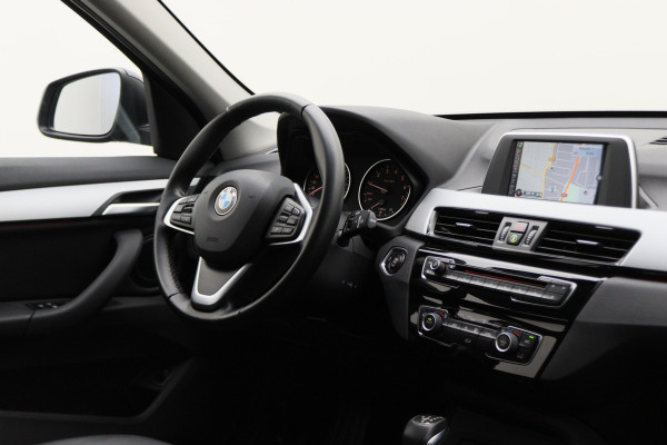 BMW X1 sDrive18i Executive Automaat Leer, Navigatie, LED, Climate, Cruise, PDC