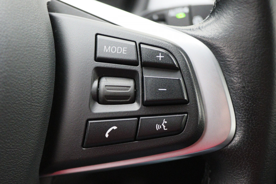 BMW X1 sDrive18i Executive Automaat Leer, Navigatie, LED, Climate, Cruise, PDC