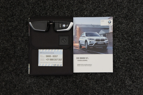 BMW X1 sDrive18i Executive Automaat Leer, Navigatie, LED, Climate, Cruise, PDC