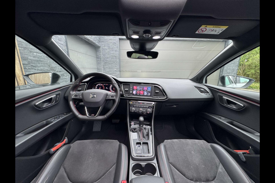 Seat León ST 1.5 TSI FR Ultimate Edition Black Automaat | Panoramadak | Leer/alcantara bekleding | Beats Audio | Sfeerverlichting | DCC | Key