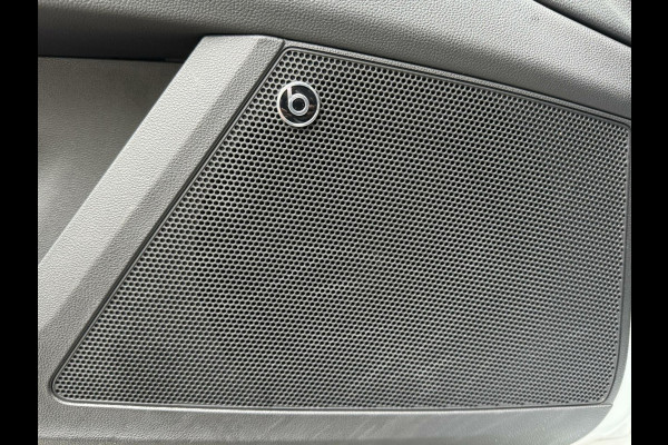 Seat León ST 1.5 TSI FR Ultimate Edition Black Automaat | Panoramadak | Leer/alcantara bekleding | Beats Audio | Sfeerverlichting | DCC | Key