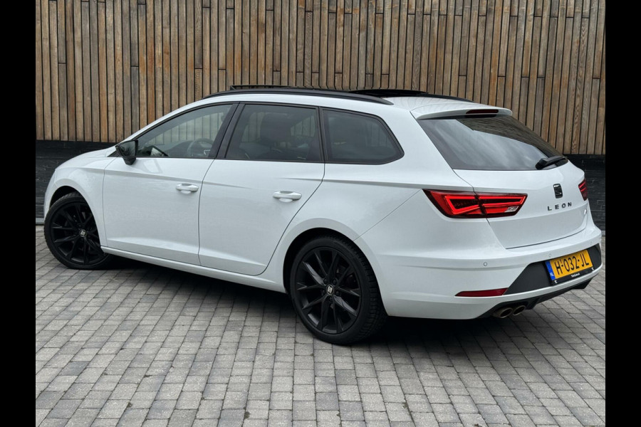 Seat León ST 1.5 TSI FR Ultimate Edition Black Automaat | Panoramadak | Leer/alcantara bekleding | Beats Audio | Sfeerverlichting | DCC | Key