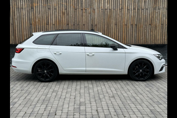 Seat León ST 1.5 TSI FR Ultimate Edition Black Automaat | Panoramadak | Leer/alcantara bekleding | Beats Audio | Sfeerverlichting | DCC | Key