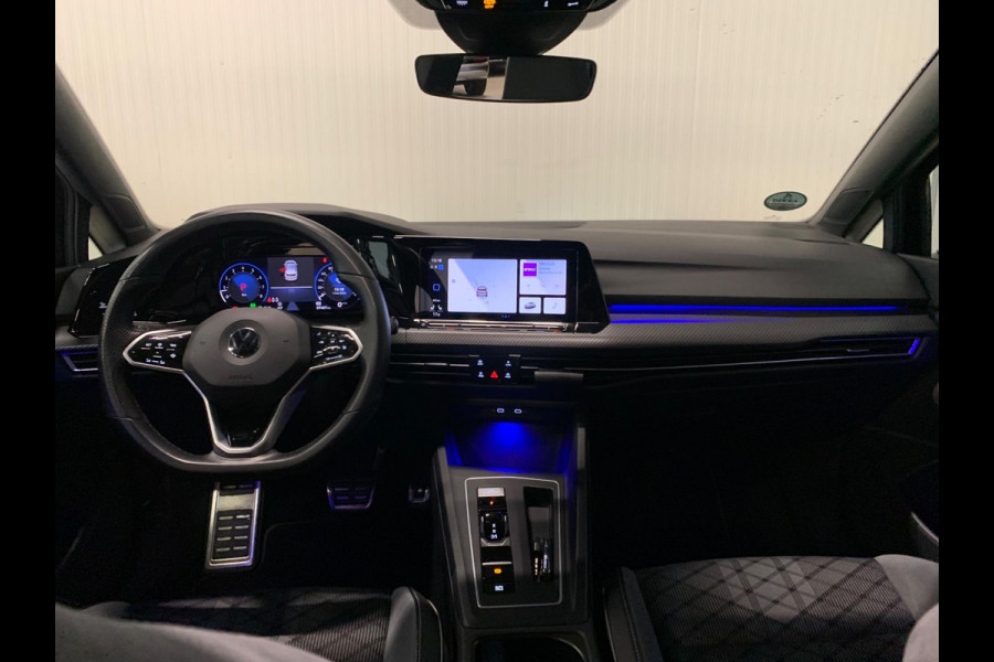 Volkswagen Golf 1.5 eTSI R-Line | NAP | 3x R-LINE | PANO | IQ LIGHTS