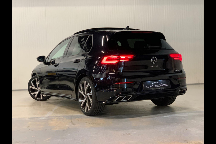 Volkswagen Golf 1.5 eTSI R-Line | NAP | 3x R-LINE | PANO | IQ LIGHTS