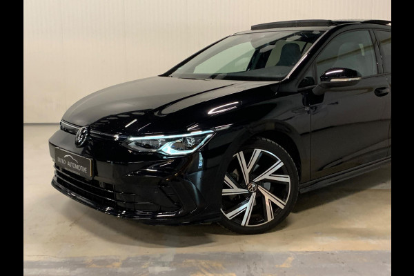 Volkswagen Golf 1.5 eTSI R-Line | NAP | 3x R-LINE | PANO | IQ LIGHTS