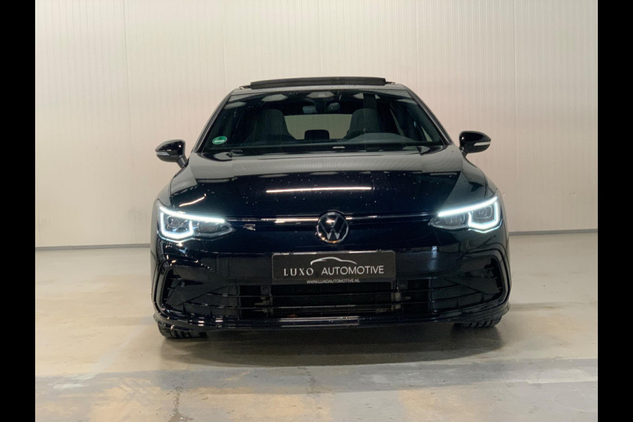 Volkswagen Golf 1.5 eTSI R-Line | NAP | 3x R-LINE | PANO | IQ LIGHTS