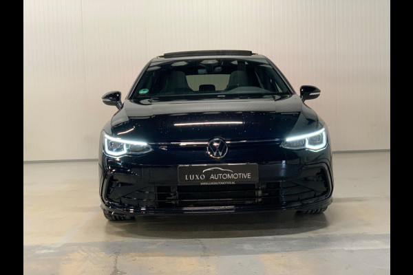 Volkswagen Golf 1.5 eTSI R-Line | NAP | 3x R-LINE | PANO | IQ LIGHTS