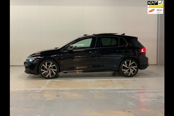 Volkswagen Golf 1.5 eTSI R-Line | NAP | 3x R-LINE | PANO | IQ LIGHTS