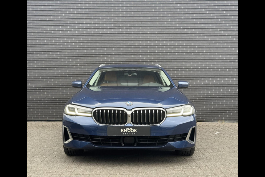 BMW 5 Serie Touring 520i High Executive Luxury Line | Leder| Memory stoelen | 360 Camera |