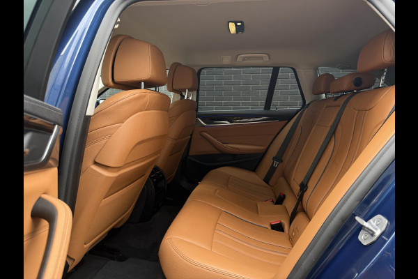BMW 5 Serie Touring 520i High Executive Luxury Line | Leder| Memory stoelen | 360 Camera |