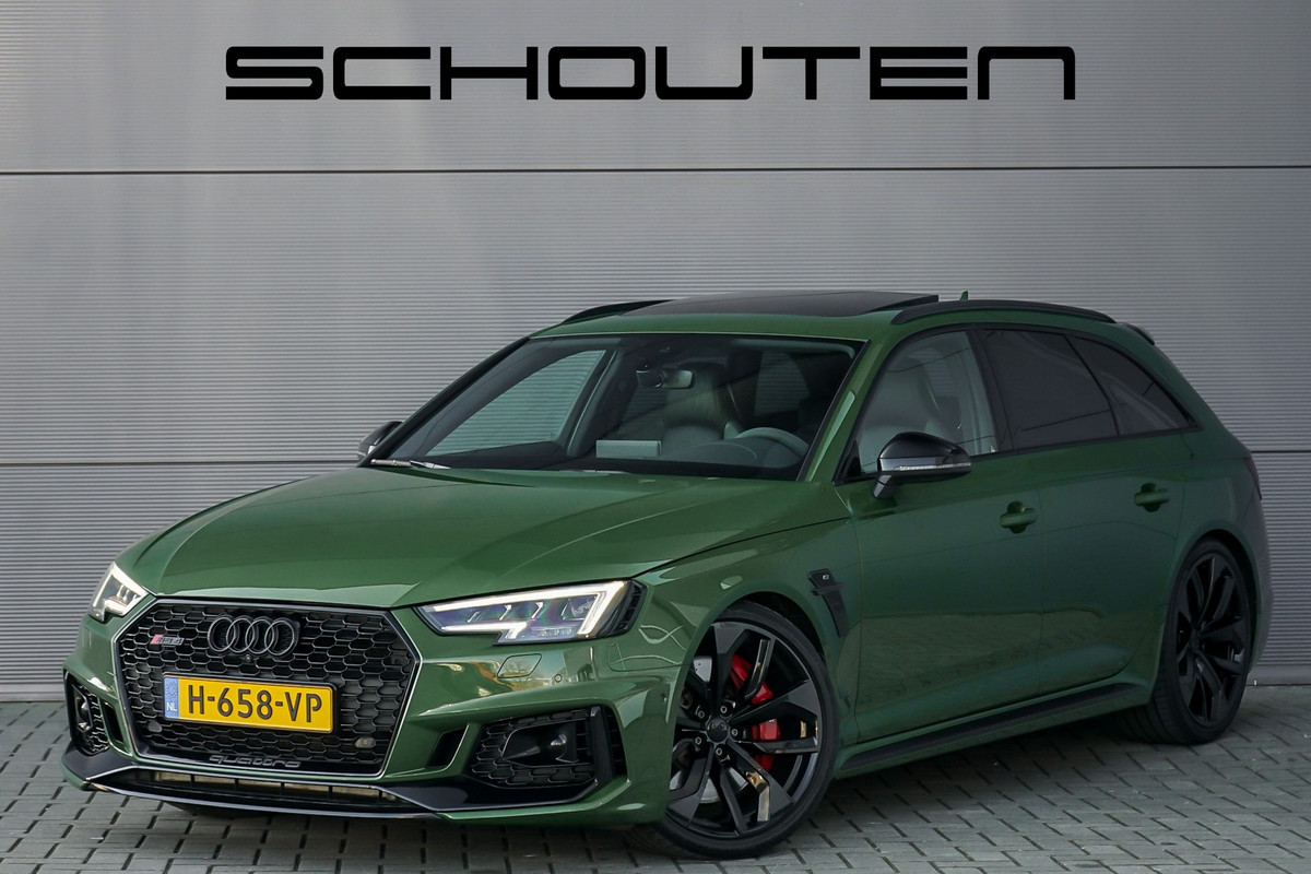 Audi A4 Avant 2.9 TFSI RS 4 Quattro Pano ACC B&O Sportuitlaat Audi A4 Avant 2.9 TFSI RS 4 Quattro Pano ACC B&O Sportuitlaat
