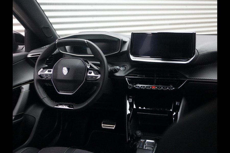 Peugeot e-2008 EV GT 54 kWh 360° Camera