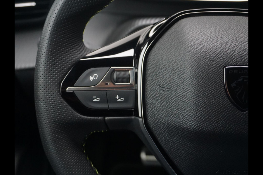 Peugeot e-2008 EV GT 54 kWh 360° Camera