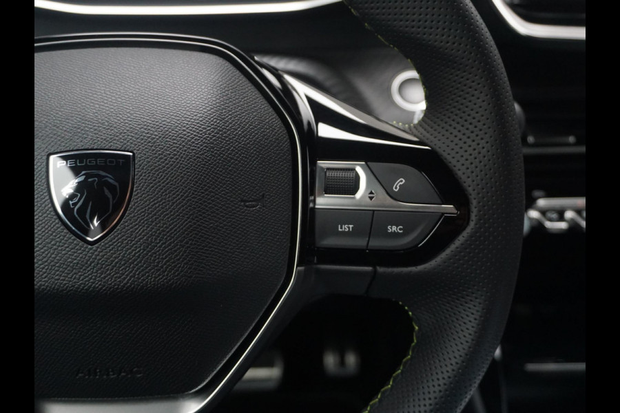 Peugeot e-2008 EV GT 54 kWh 360° Camera