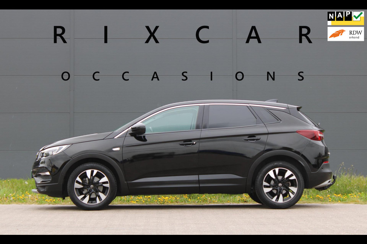 Opel Grandland X 1.2 Turbo Innovation 360Camera AllSeason Trekhaak !!NIEUWBINNEN!! Opel Grandland X 1.2 Turbo Innovation 360Camera AllSeason Trekhaak !!NIEUWBINNEN!!