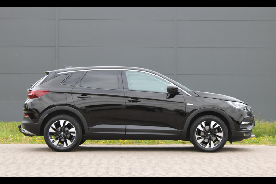 Opel Grandland X 1.2 Turbo Innovation 360Camera AllSeason Trekhaak !!NIEUWBINNEN!!