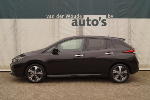 Nissan Leaf N-Connecta 40kWh -NAVI-ECC-PDC-CAM-