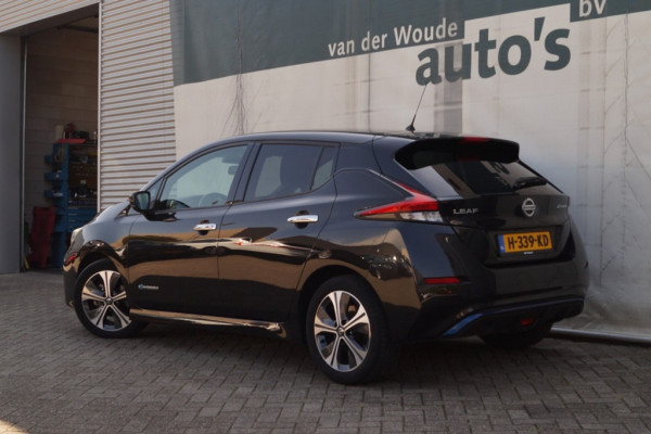 Nissan Leaf N-Connecta 40kWh -NAVI-ECC-PDC-CAM-