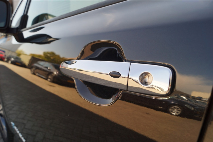 Nissan Leaf N-Connecta 40kWh -NAVI-ECC-PDC-CAM-