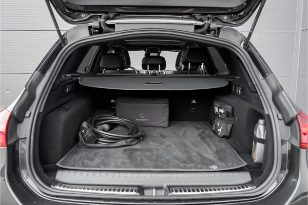 Mercedes-Benz C-Klasse Estate 300 e AMG Line Night Pano Memory Seats 1e Eig