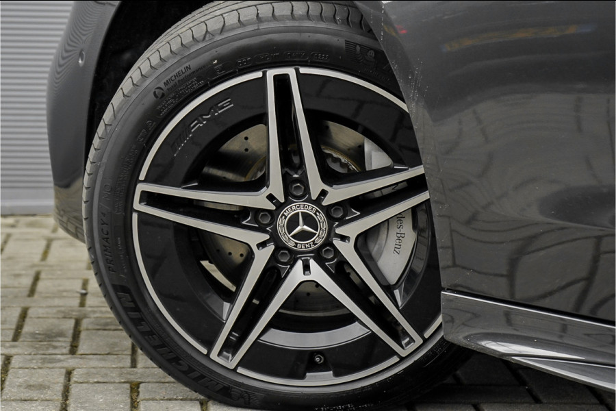Mercedes-Benz C-Klasse Estate 300 e AMG Line Night Pano Memory Seats 1e Eig