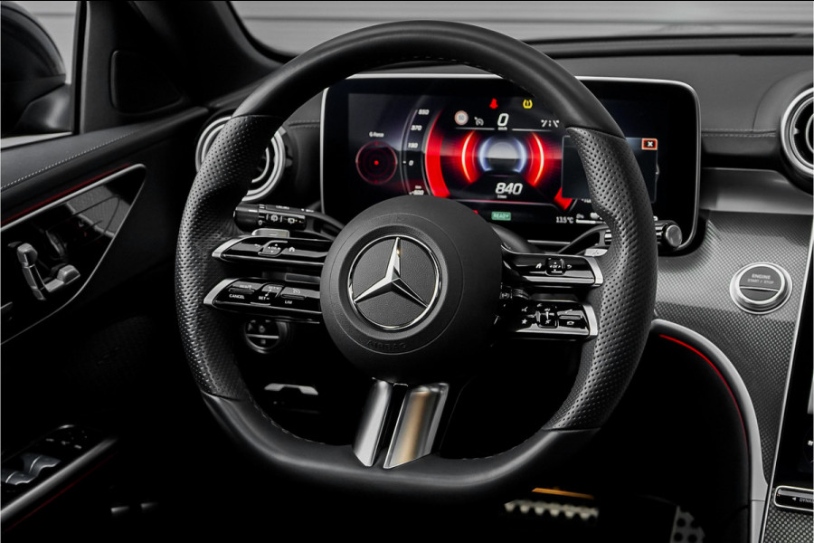 Mercedes-Benz C-Klasse Estate 300 e AMG Line Night Pano Memory Seats 1e Eig