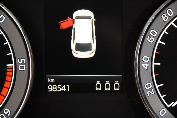 Škoda Superb Combi 2.0 TDI Ambition *1ste Eigenaar*Navigatie*Memory*