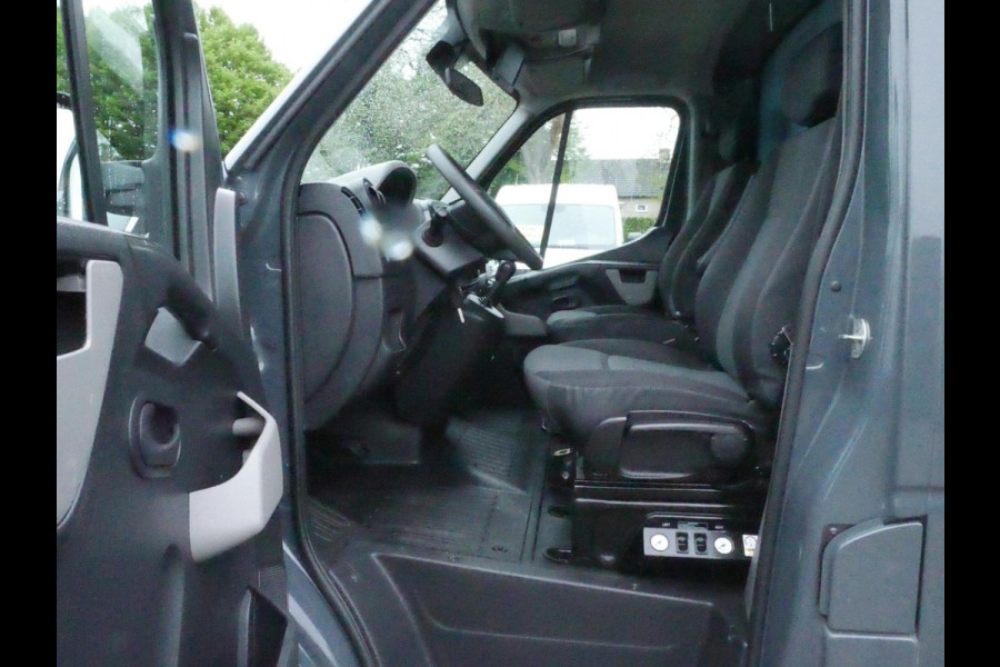 Renault Master 2.3 dCi 170PK Automaat Airco Luchtvering Bakwagen L*B*H = 430* 200*220