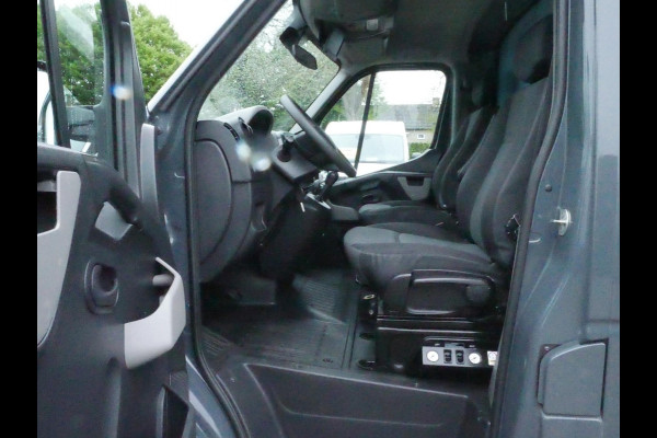 Renault Master 2.3 dCi 170PK Automaat Airco Luchtvering Bakwagen L*B*H = 430* 200*220