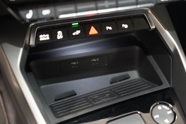 Audi A3 Sportback 40 TFSI e 3x S-line Elektr. S-stoelen|Dodehoek|Leder|AllSeasonNieuw|B&O