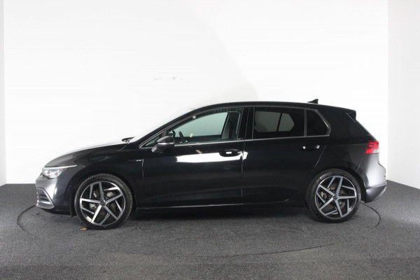 Volkswagen Golf 1.5 eTSI Style