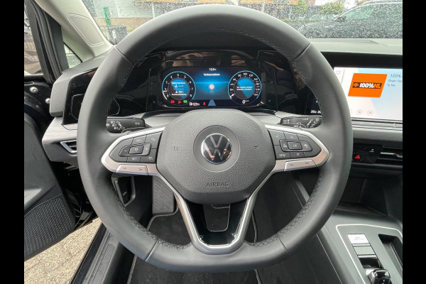 Volkswagen Golf 1.5 eTSI Style