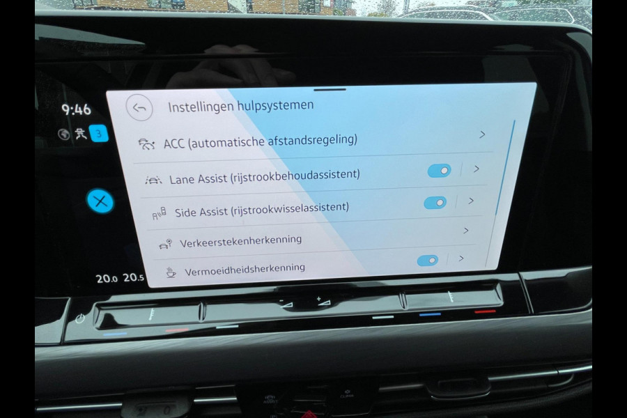 Volkswagen Golf 1.5 eTSI Style