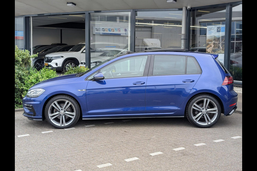 Volkswagen Golf 1.5 TSI Highline Business R / PANO / XENON