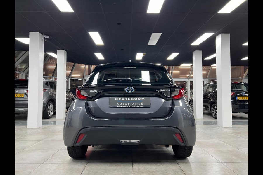 Toyota Yaris 1.5 Hybrid | Lane | Carplay | Cam | Cruise |PDC