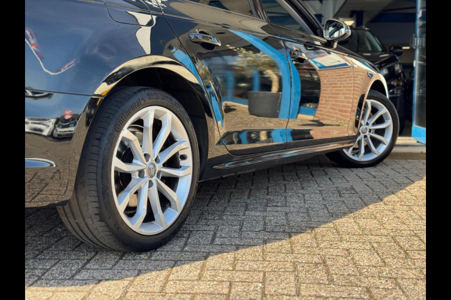Audi A4 Avant 1.4 TFSI Sport S line black edition 2018 NAP!