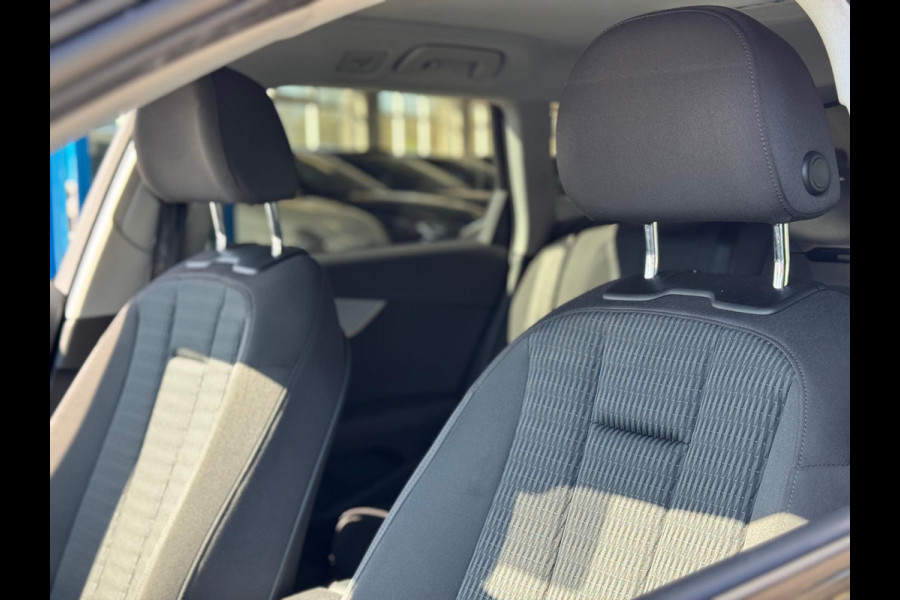 Audi A4 Avant 1.4 TFSI Sport S line black edition 2018 NAP!