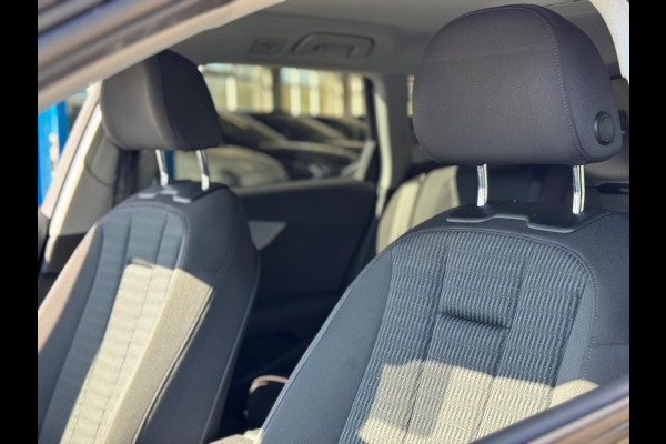 Audi A4 Avant 1.4 TFSI Sport S line black edition 2018 NAP!