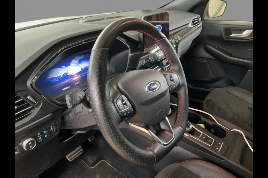 Ford Kuga 2.5 PHEV ST-Line X | Panoramadak | Adaptive cruise control | Winter Pack | Trekhaak | Dodehoeksensoren | Bang&Olufsen