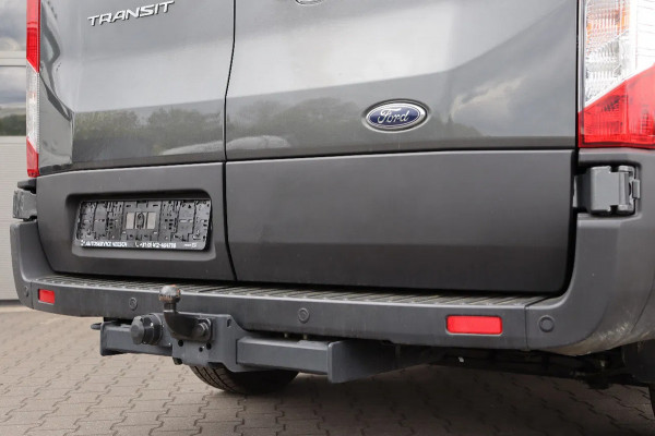 Ford Transit 2.0 TDCi 170PK L2H2 l AUTOMAAT l TREKHAAK l PDC