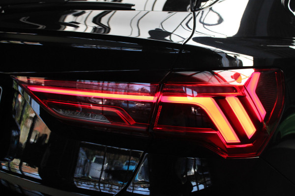 Audi RSQ3 Sportback TFSI RS 360° Pano ACC Memory Leer Navi Sonos Climate PDC 21" LM velgen