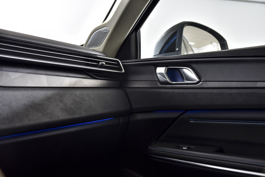 Lynk & Co 01 1.5 PHEV 261PK MY22 | 360 Camera  | 7.4 kWh Boordlader | S/K-panodak | Adapt. Cruise | Memory | Elek. klep | LM 20" | 8134