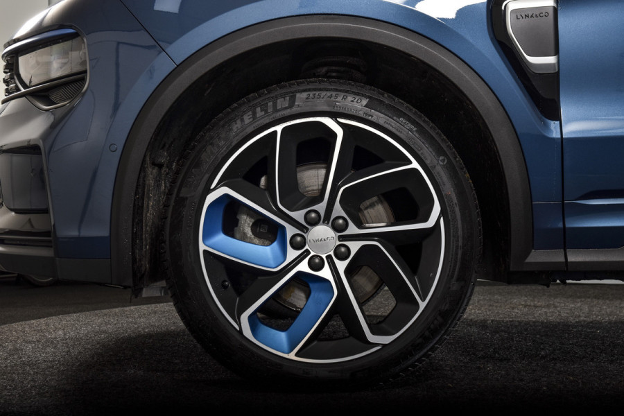 Lynk & Co 01 1.5 PHEV 261PK MY22 | 360 Camera  | 7.4 kWh Boordlader | S/K-panodak | Adapt. Cruise | Memory | Elek. klep | LM 20" | 8134