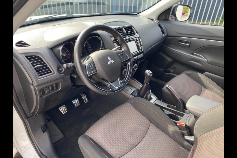 Mitsubishi ASX 1.6 Cleartec Connect Pro+ Panoramadak Carplay Cruise Camera Stoelverw Trekh Xenon D.A.B Keyless Go