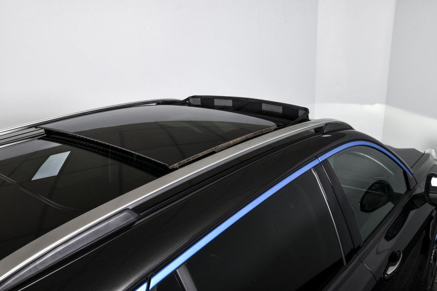Lynk & Co 01 1.5 PHEV 261PK MY22 | 360 Camera | S/K-panodak | Adapt. Cruise | Memory | Elek. klep | LM 20" | 3846