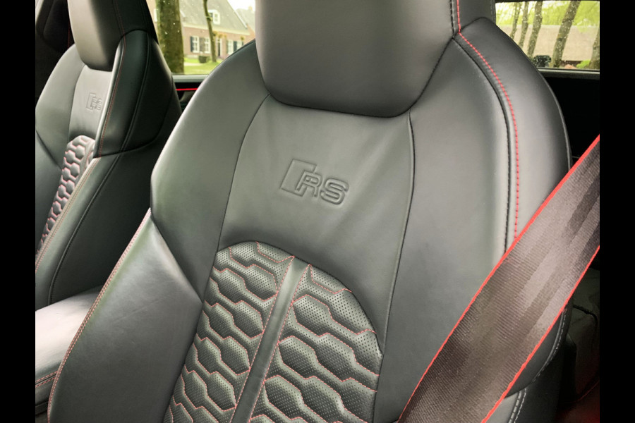 Audi RS7 Sportback A7 V8 Dynamic+ | Keramisch | 22" ABT | 4-Wielbesturing | Stoelvent. | Carbon Pack | Nachtzicht | Alcantara Hemel | B&O 3D High End | 360 Camera | Laser-LED | ACC | Valcona | Klasse-5 | Head-up | Soft-Close | Isolatieglas | Dealer OH | BTW Auto | €100.706,= ex.