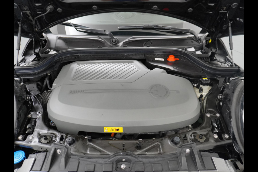MINI Mini Electric Yours 33 kWh 3 FASE OPLADEN SOH 97% | PANO DAK | STOELVERARMING | CAMERA | APPLE CARPLAY | NAVI | FULL LED | KEYLES | 12M MND BOVAG GARANTIE