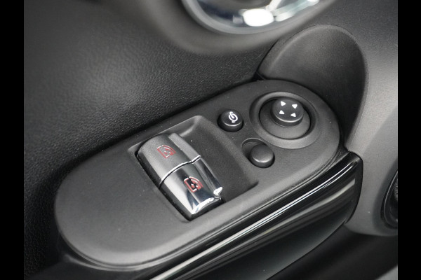 MINI Mini Electric Yours 33 kWh 3 FASE OPLADEN SOH 97% | PANO DAK | STOELVERARMING | CAMERA | APPLE CARPLAY | NAVI | FULL LED | KEYLES | 12M MND BOVAG GARANTIE