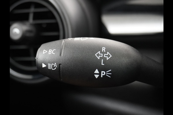 MINI Mini Electric Yours 33 kWh 3 FASE OPLADEN SOH 97% | PANO DAK | STOELVERARMING | CAMERA | APPLE CARPLAY | NAVI | FULL LED | KEYLES | 12M MND BOVAG GARANTIE